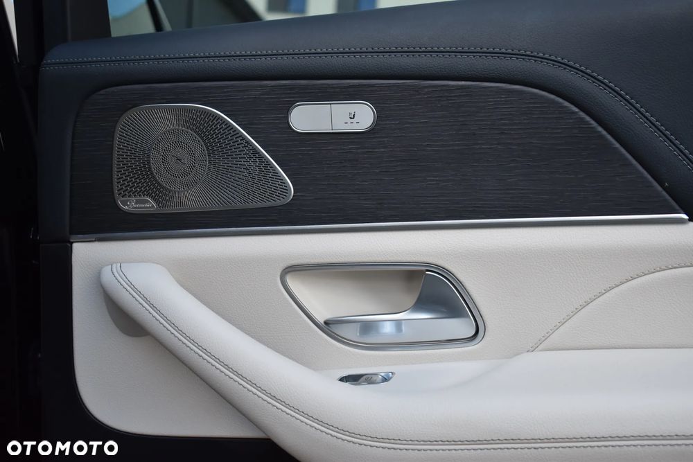 Mercedes-Benz GLE 400 d 4Matic 9G-TRONIC AMG Line - 24