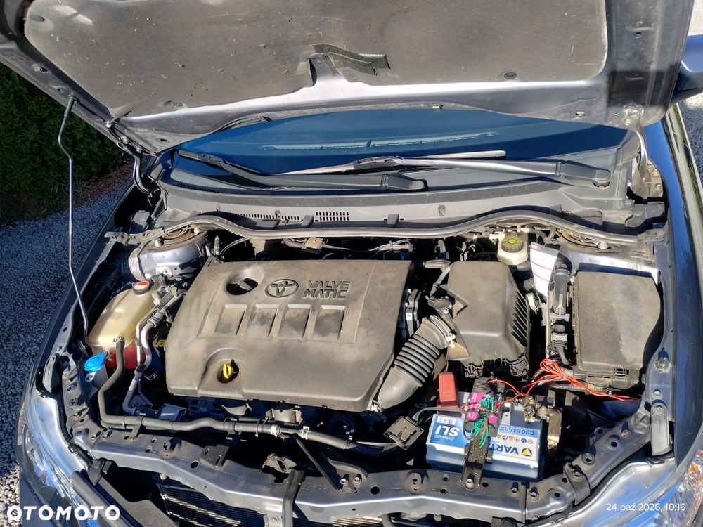 Toyota Auris 1.6 Valvematic Life - 33