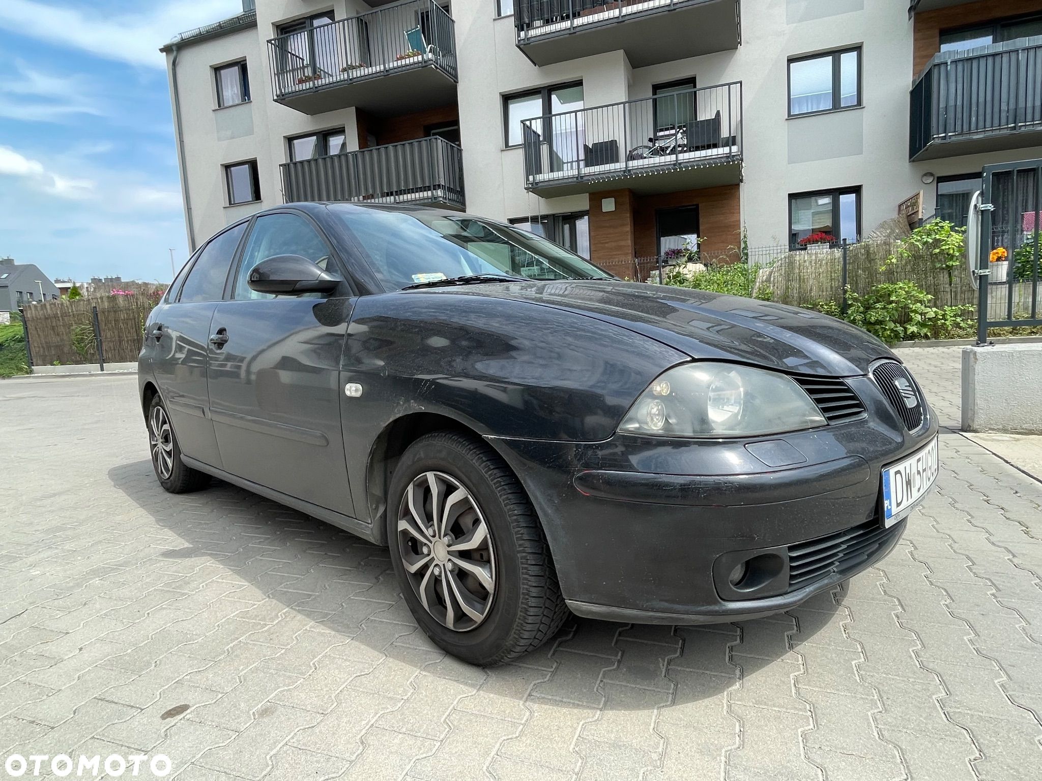 Seat Ibiza 1.4 16V Signo - 1