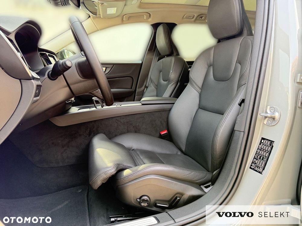 Volvo V60 - 10