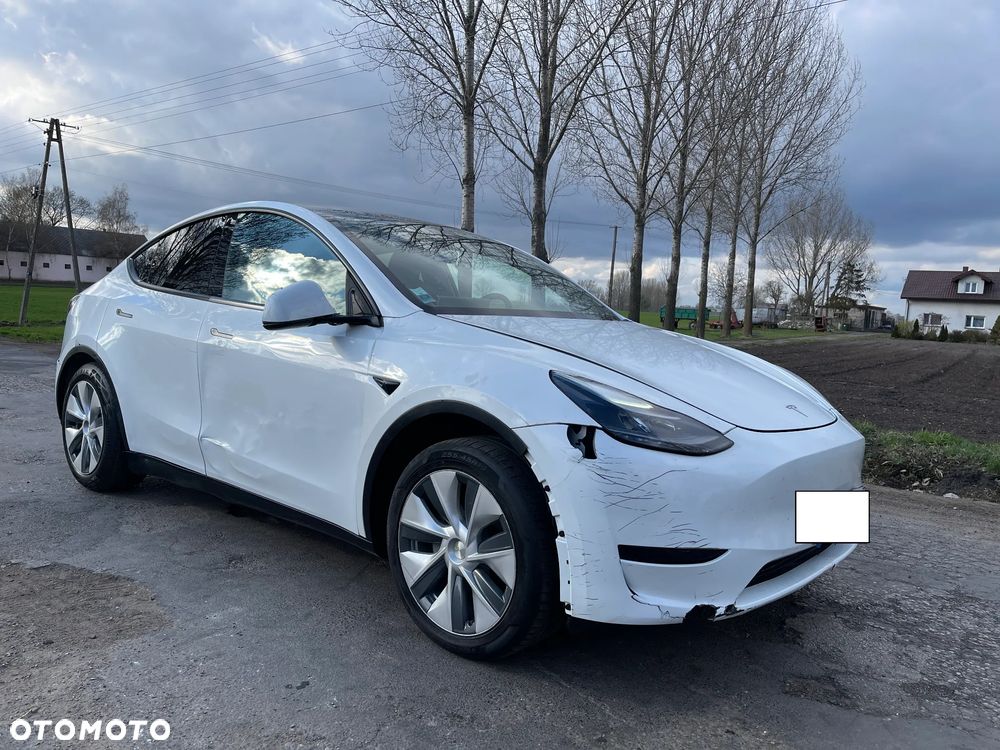 Tesla Model Y Standard - 5