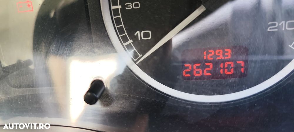 Peugeot 307 SW 1.6E - 9