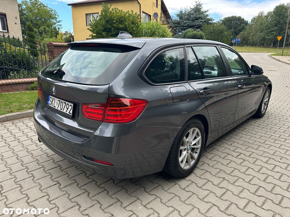 BMW Seria 3 - 12