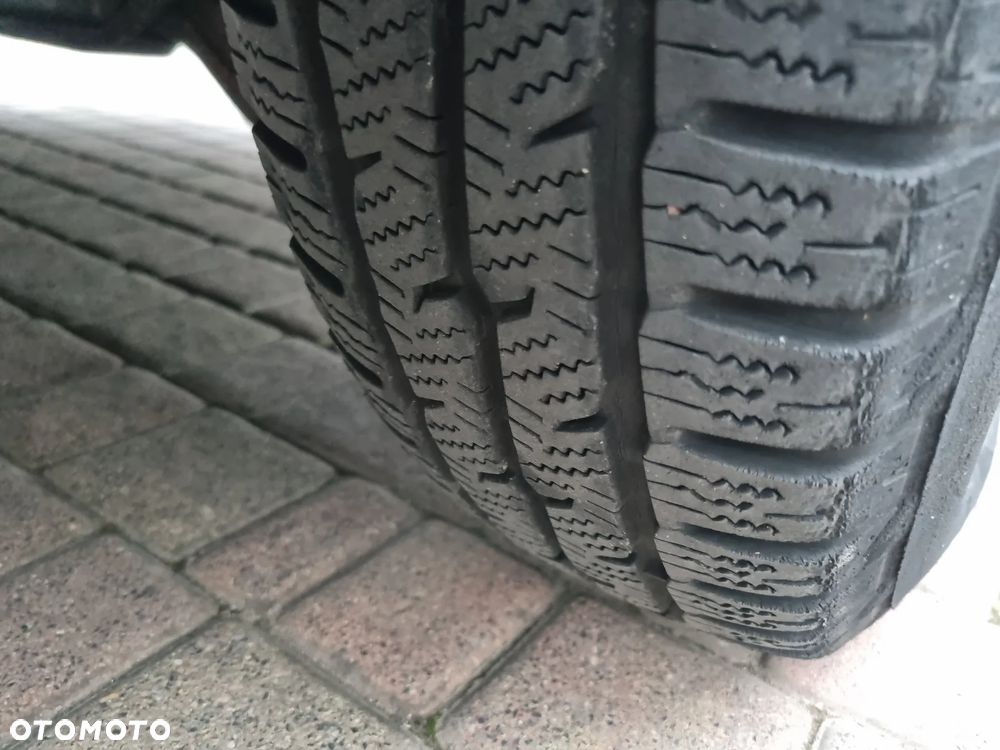 Ford Transit - 22