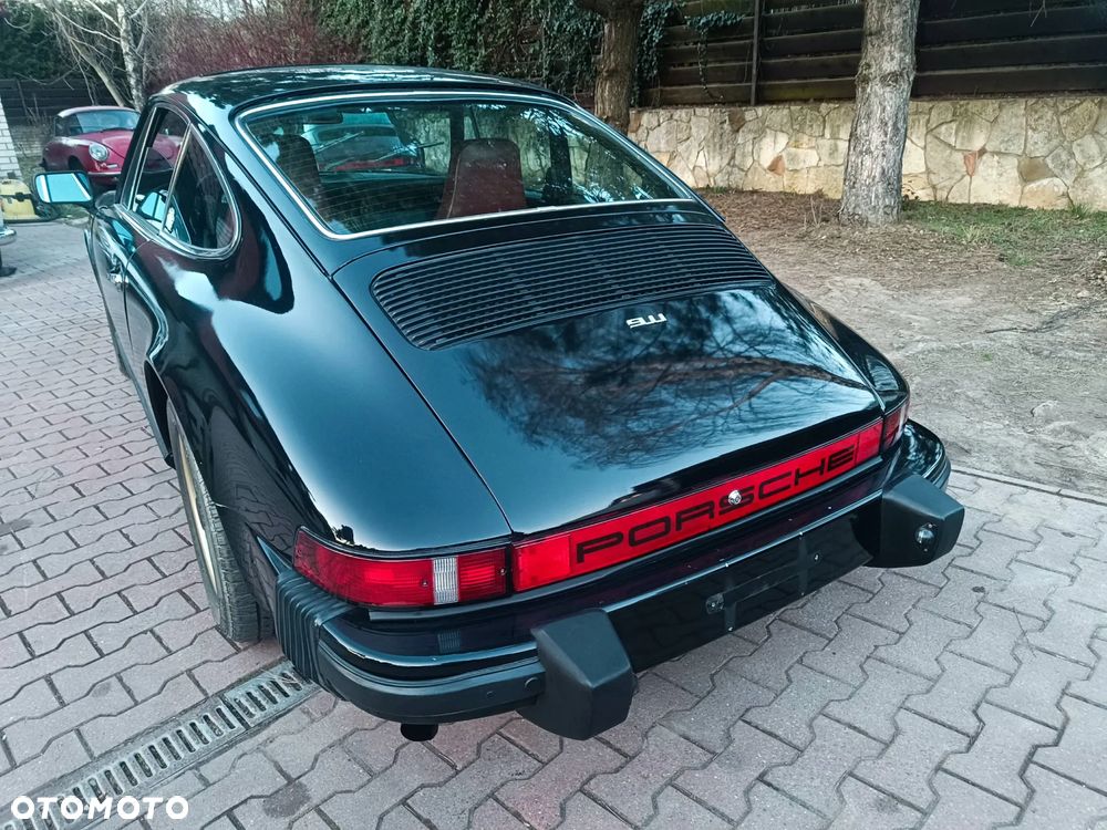 Porsche 911 - 4