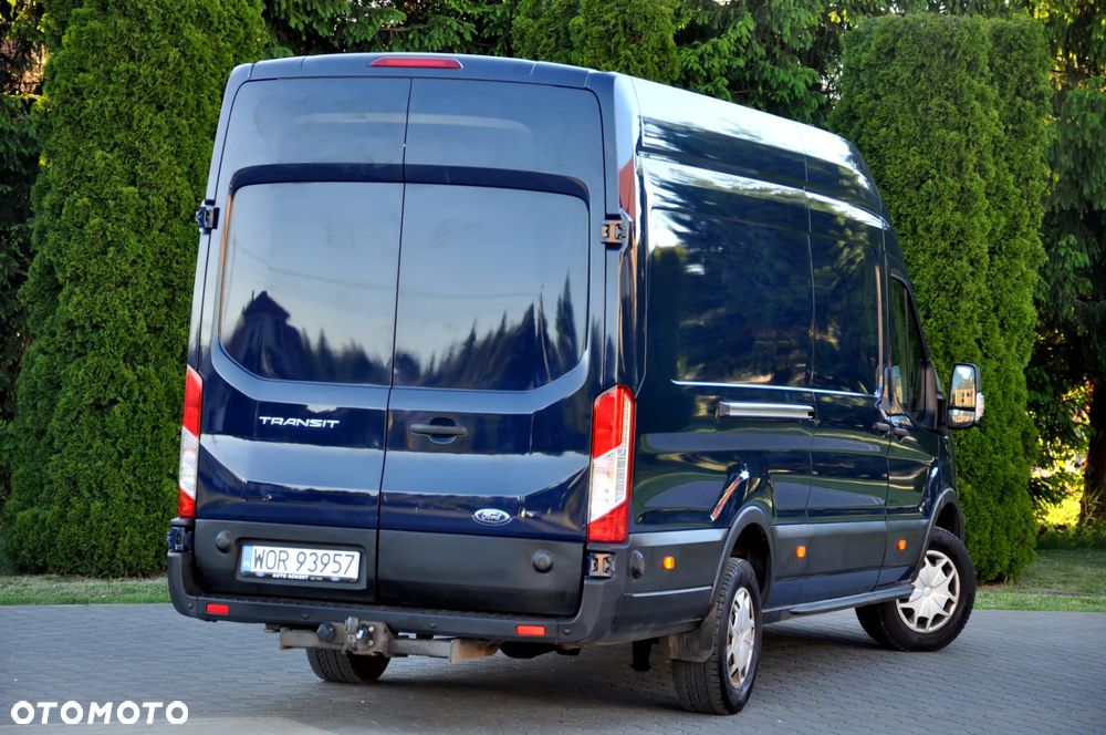 Ford Transit - 12