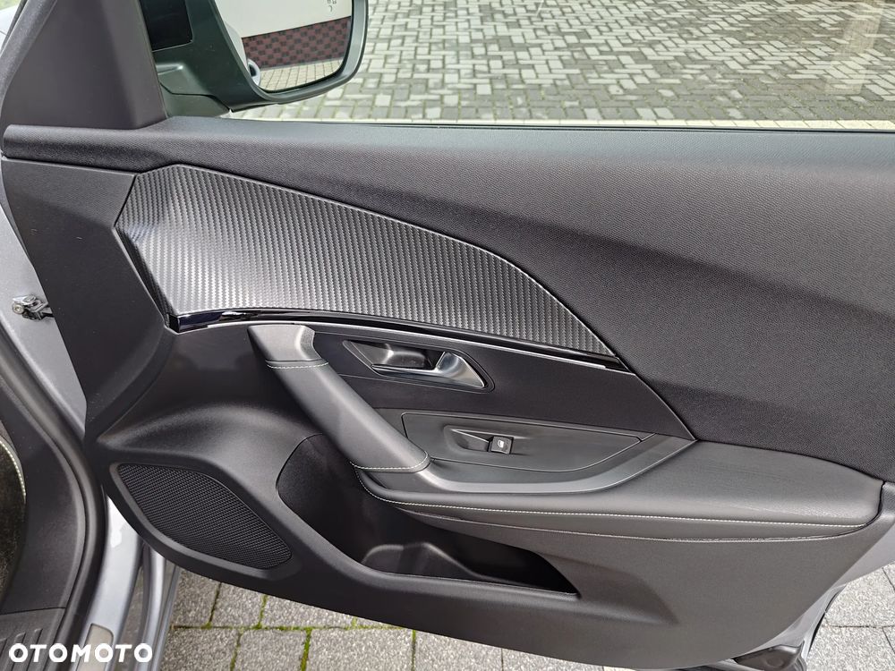 Peugeot 2008 1.2 PureTech GT S&S EAT8 - 25