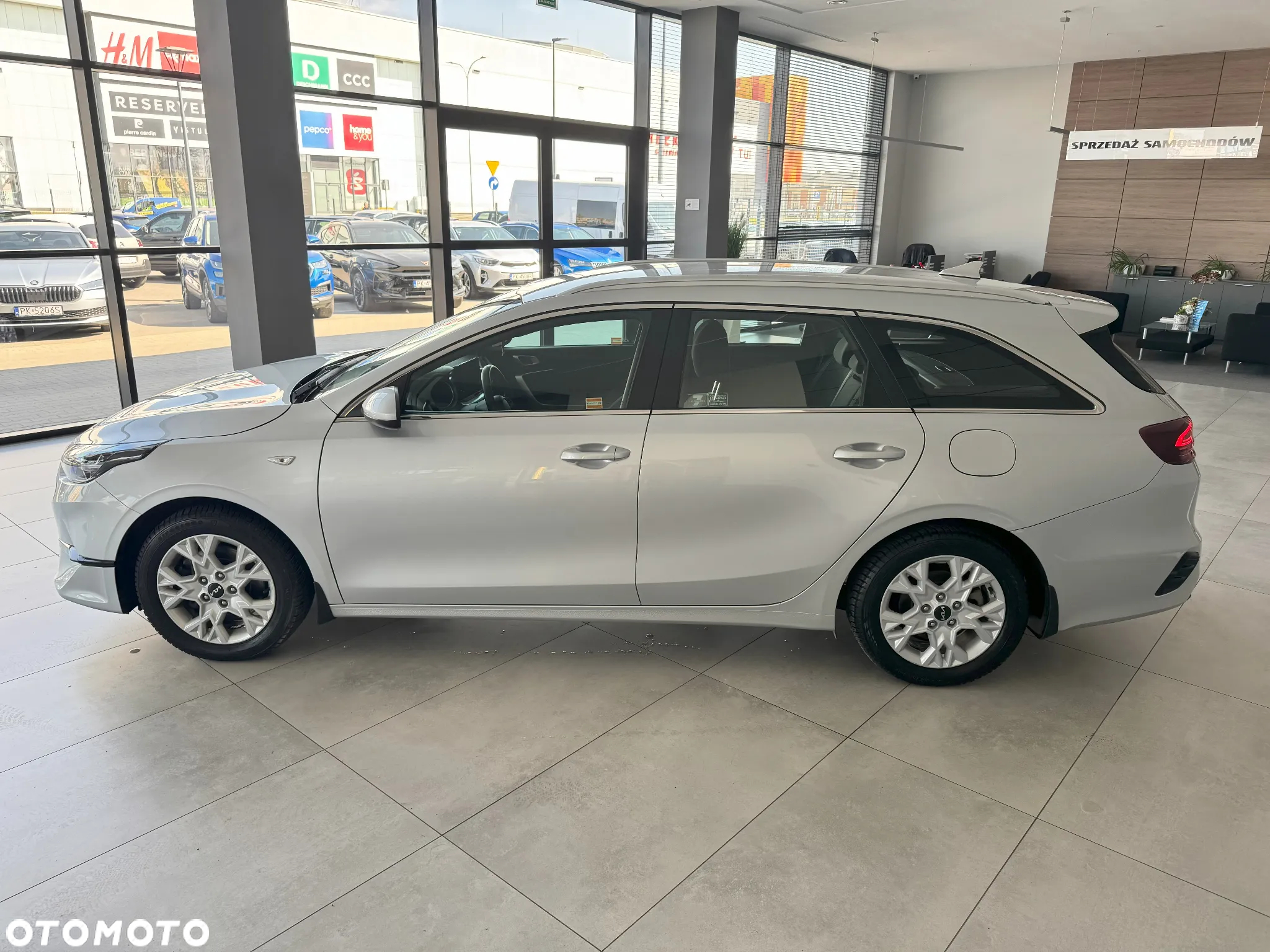 Kia Ceed 1.5 T-GDI M DCT - 9