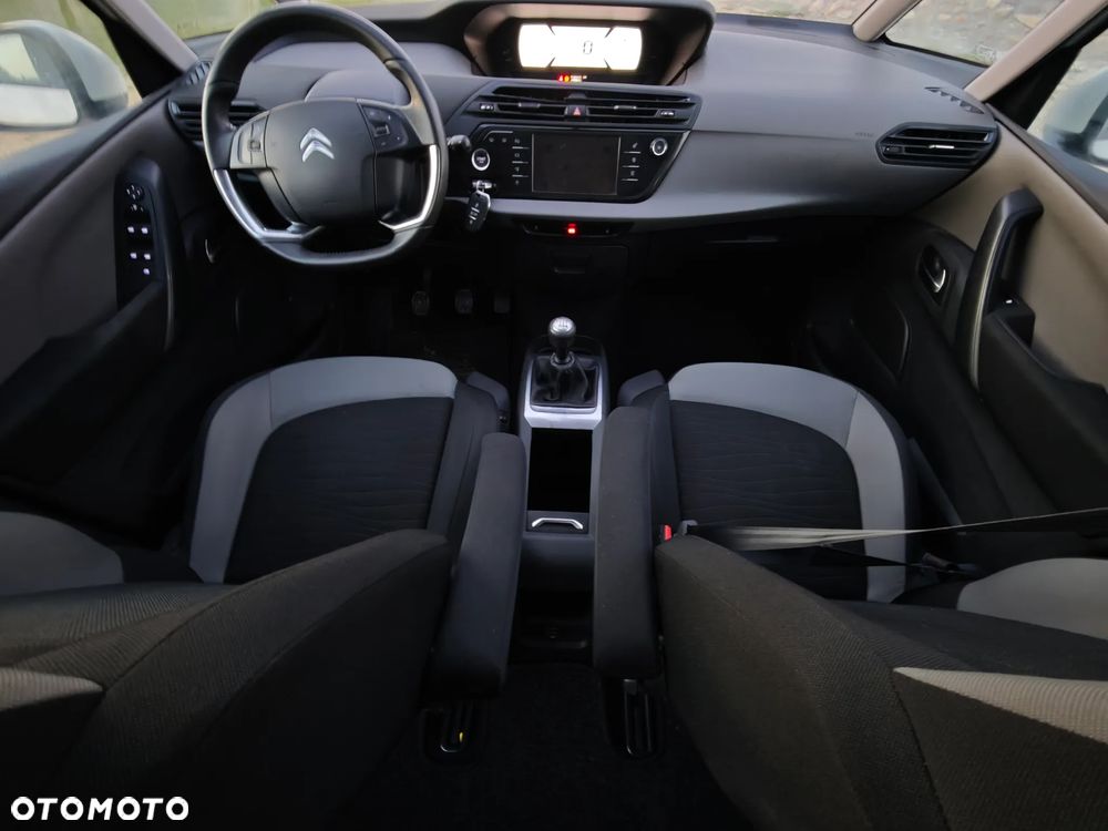 Citroën C4 Picasso - 12