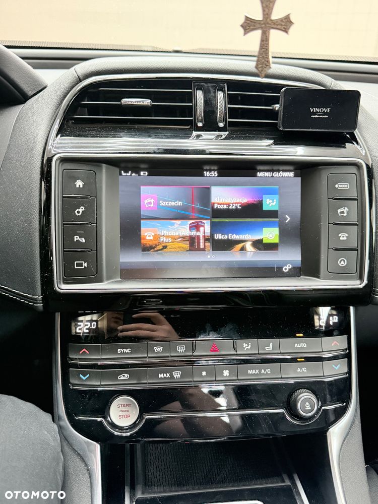 Jaguar F-Pace 2.0 i4D RWD R-Sport - 17