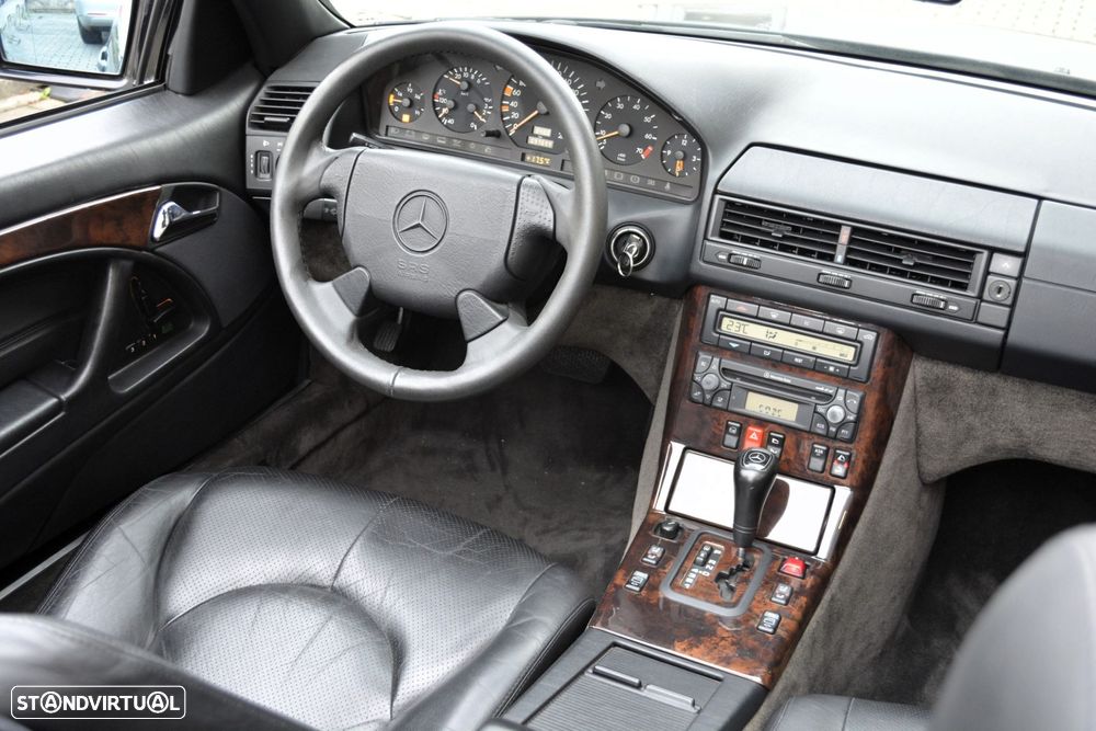 Mercedes-Benz SL 320 V6 - 44