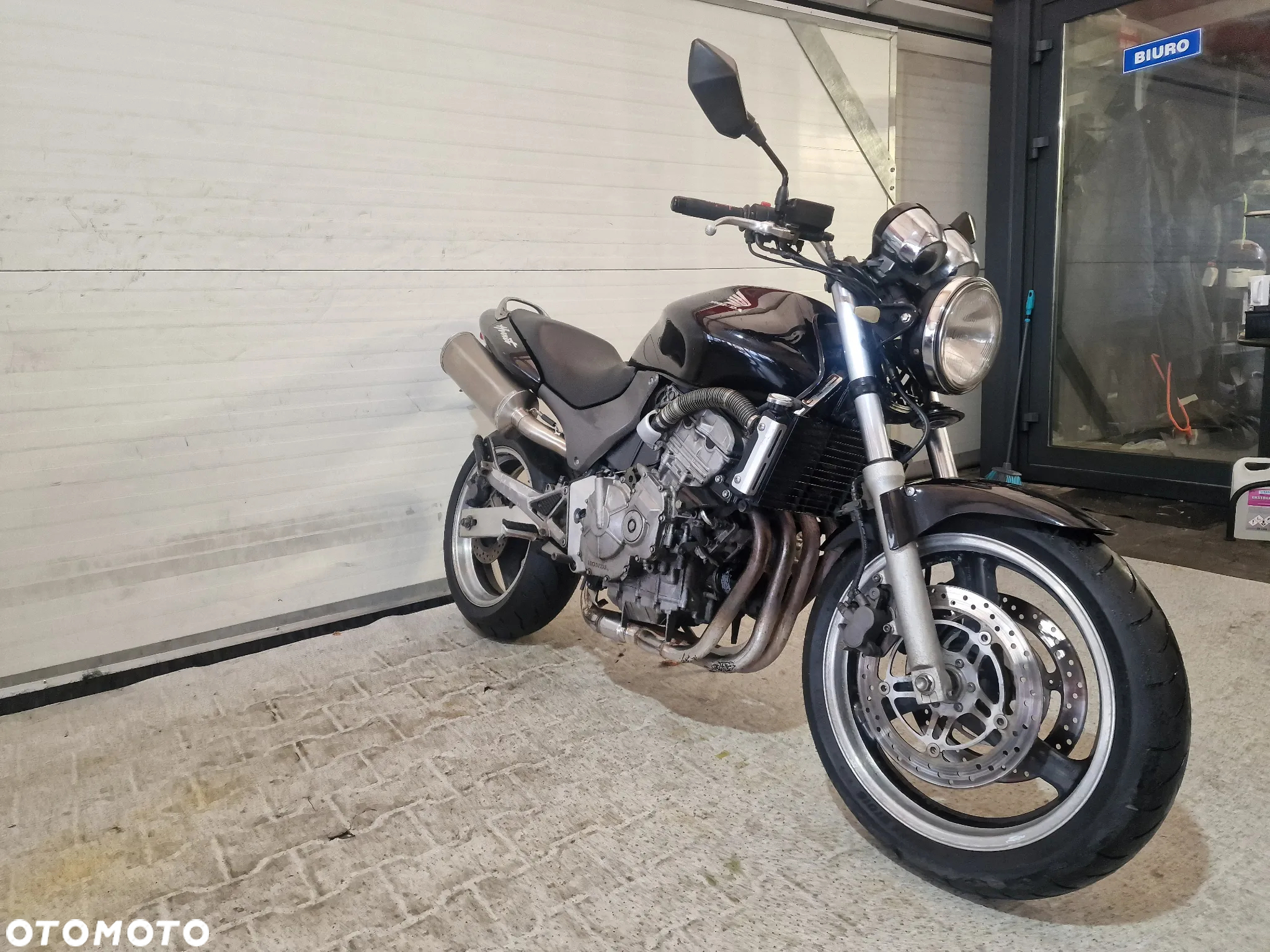 Honda Hornet - 4