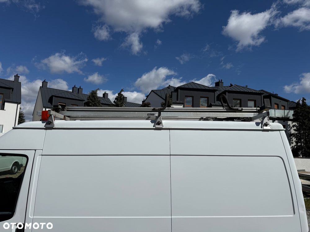 Ford Transit Furgon Warsztat 4x4 L2H2 2.2 TDCI 125KM 4x4 - 9