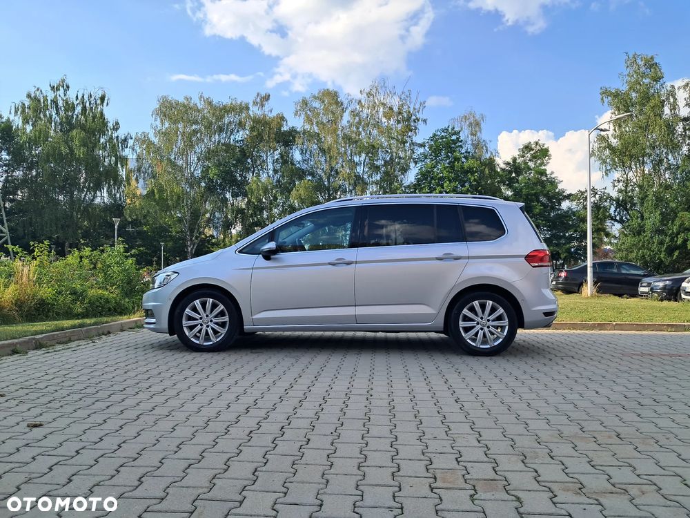 Volkswagen Touran 2.0 TDI BMT Highline DSG - 13