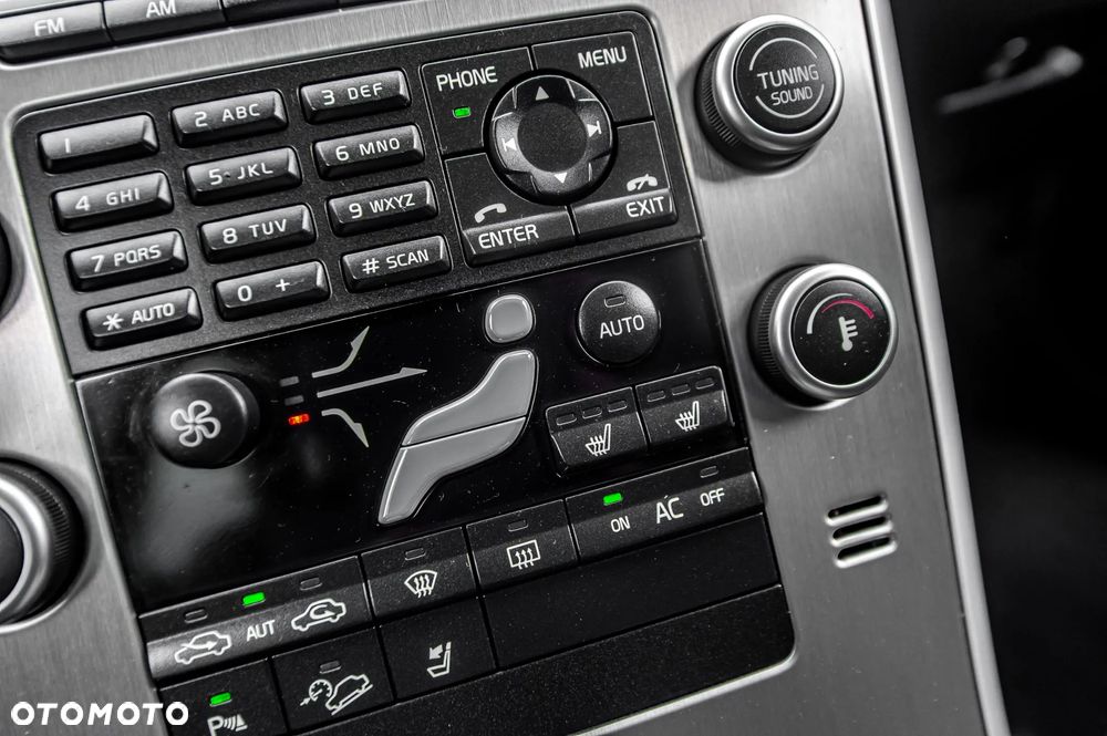 Volvo XC 60 - 29