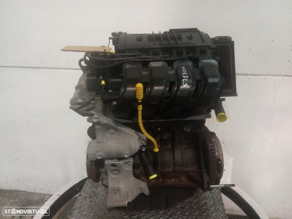 MOTOR COMPLETO RENAULT CLIO II 2004 - 3