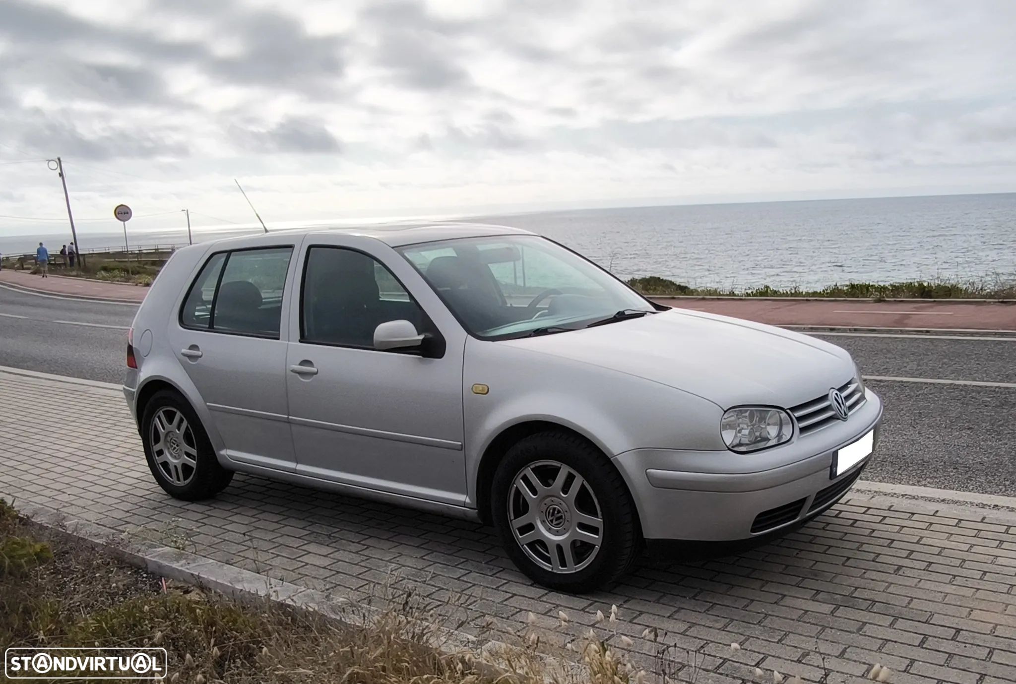 VW Golf 1.9 TDi Highline - 1