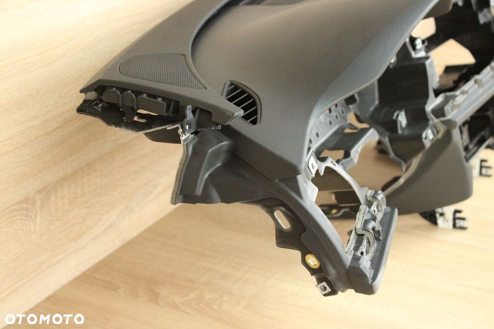 DESKA ROZDZIELCZA KONSOLA AUDI A6 C7 LIFT 64 km - 5