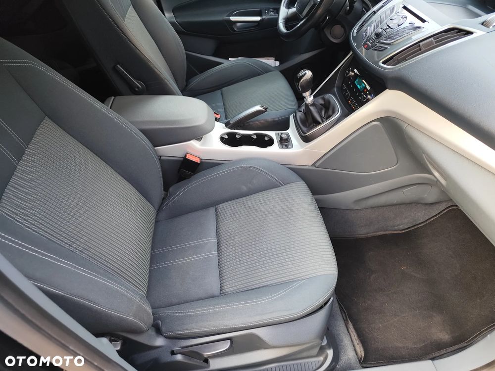 Ford C-MAX - 17
