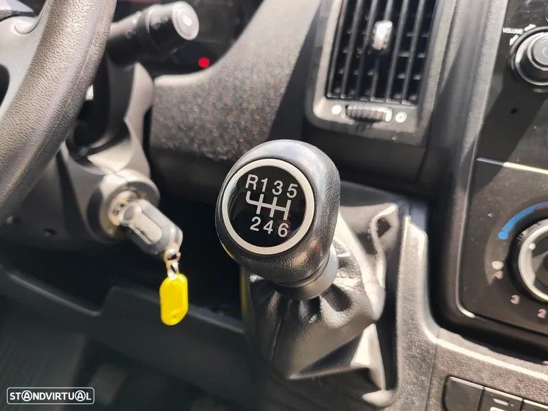 Peugeot Boxer Outro - 21