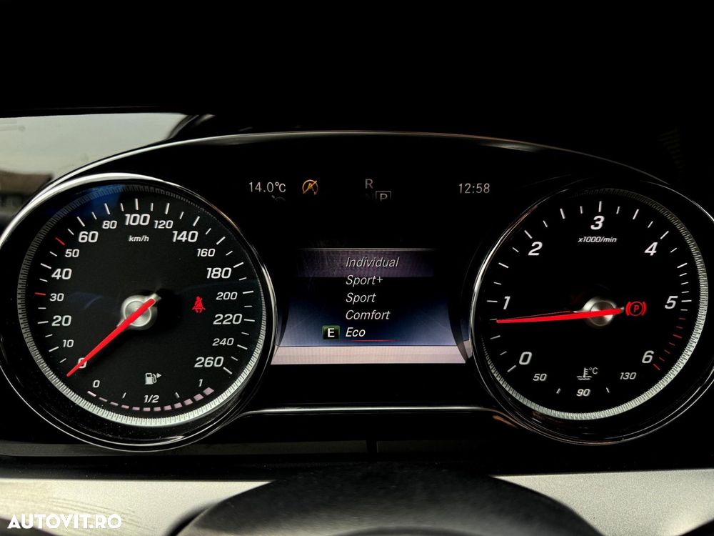 Mercedes-Benz E - 27