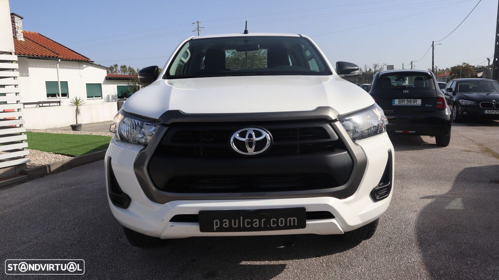 Toyota Hilux - 8