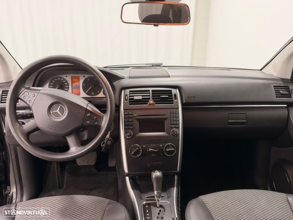 Mercedes-Benz B 180 CDi Autotronic - 7