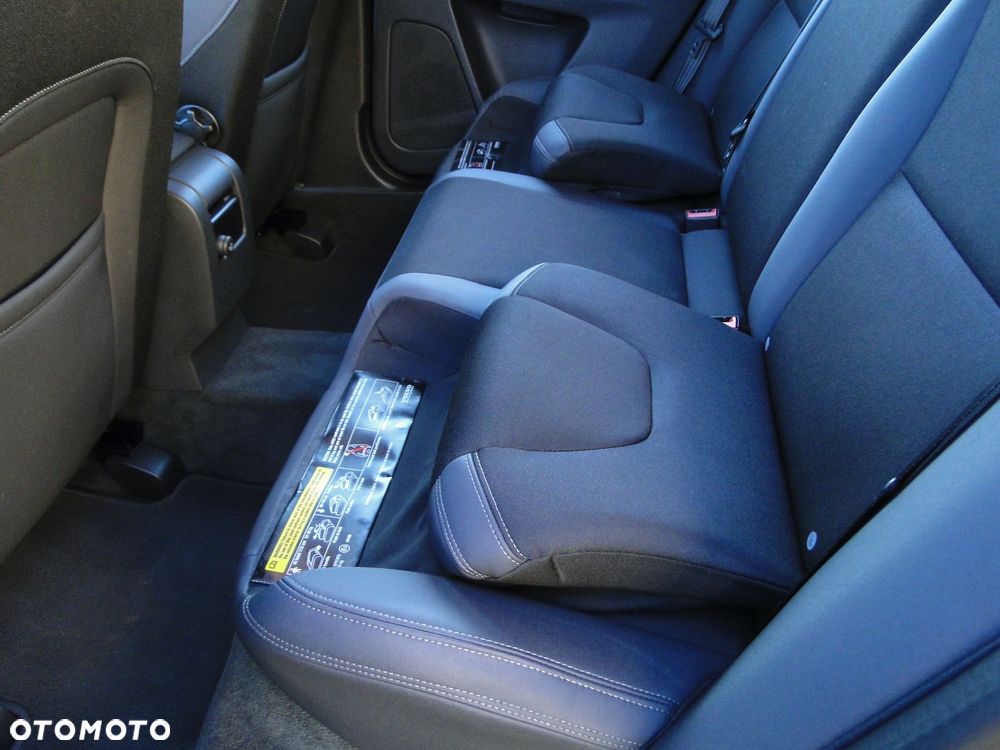 Volvo XC 60 D3 Summum - 19