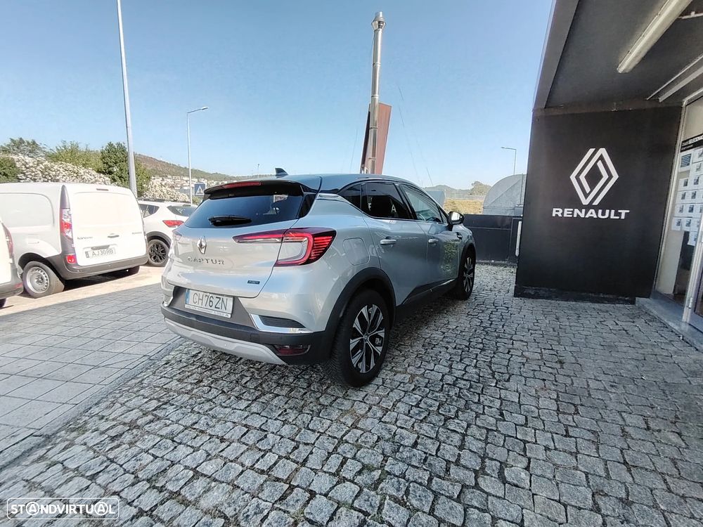 Renault Captur 1.6 E-Tech Full Hybrid Techno - 32