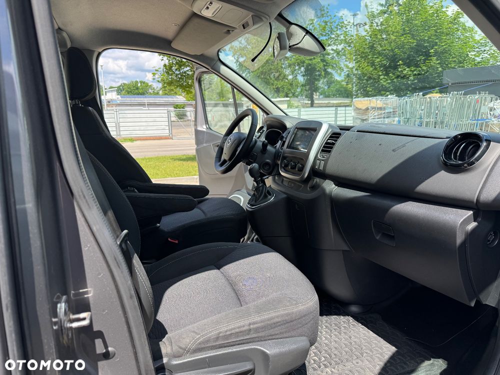 Opel Vivaro L2H1 2,9t Elegance Business - 6