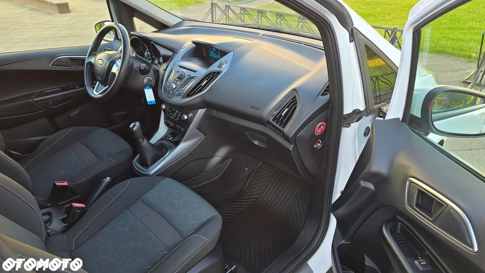 Ford B-MAX - 11