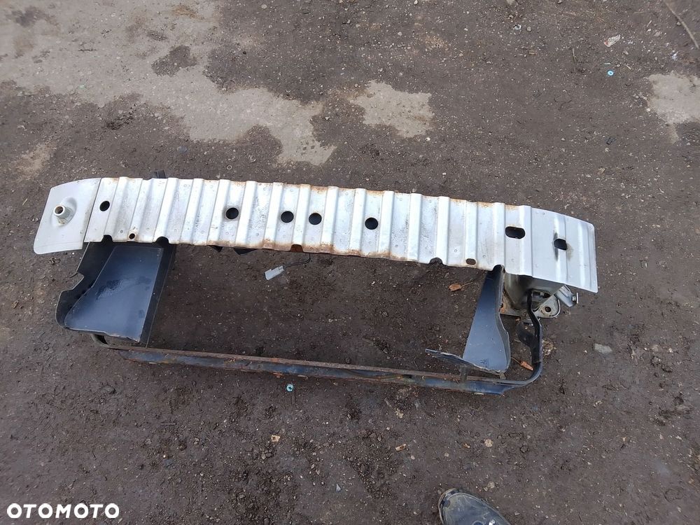 wzmocnienie zderzaka przód ford c-max i - 1