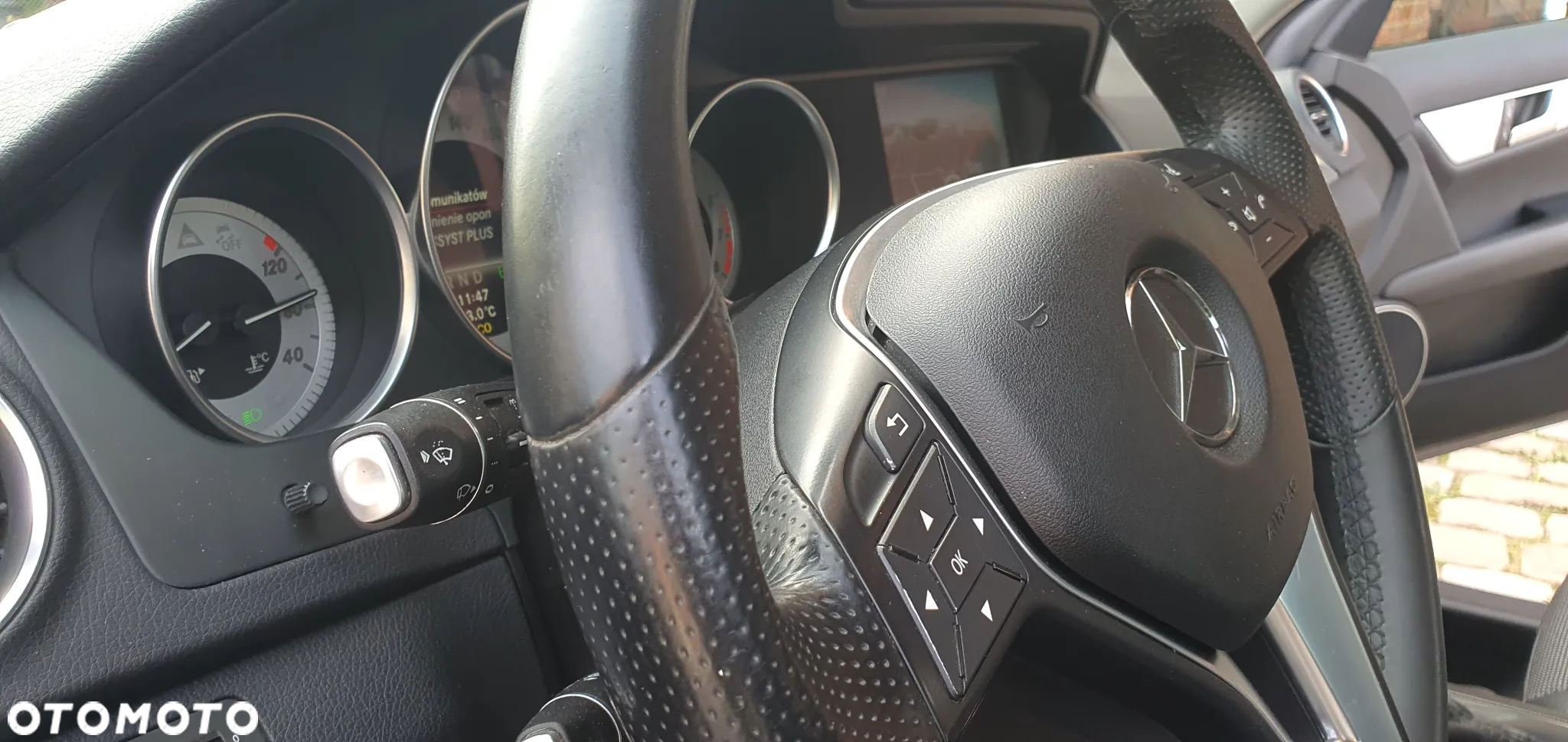 Mercedes-Benz Klasa C 180 T (BlueEFFICIENCY) 7G-TRONIC Avantgarde - 25