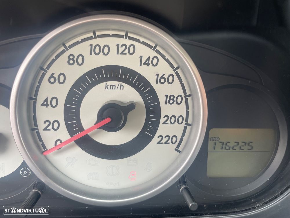 Mazda 2 1.3 MZR Comfort - 7