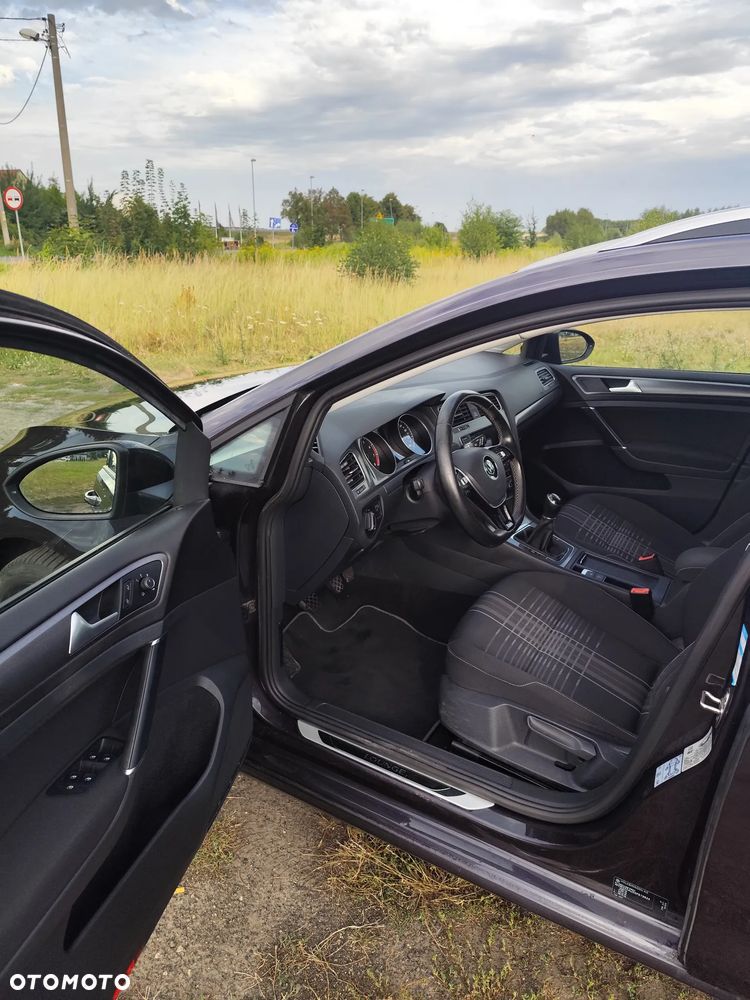 Volkswagen Golf 1.2 TSI BlueMotion Technology Lounge - 9