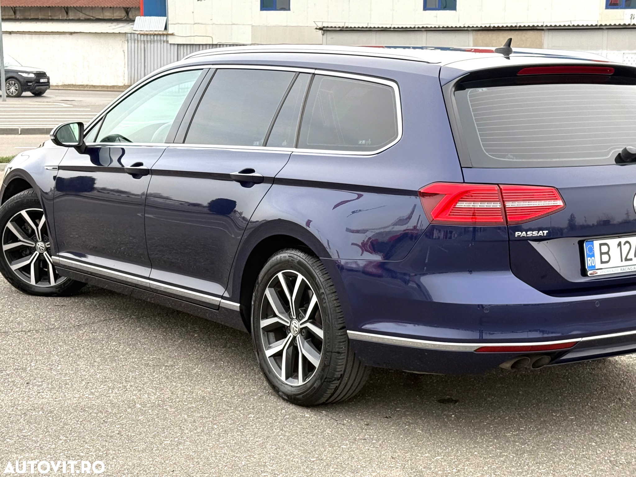 Volkswagen Passat 2.0 TDI DSG 4Motion Highline - 7