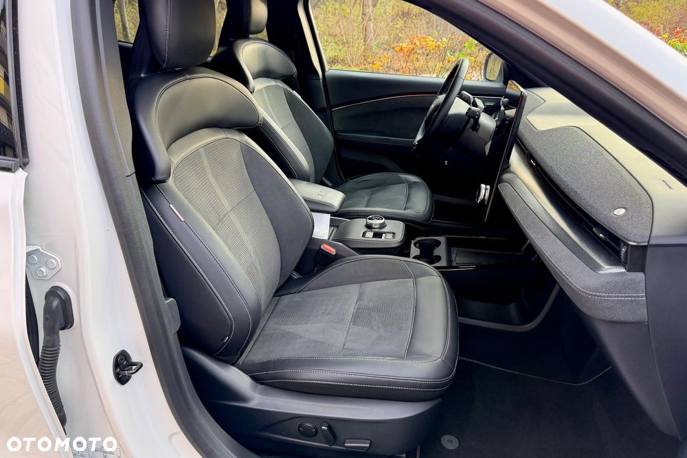 Ford Mustang Mach-E 98kWh AWD GT - 15