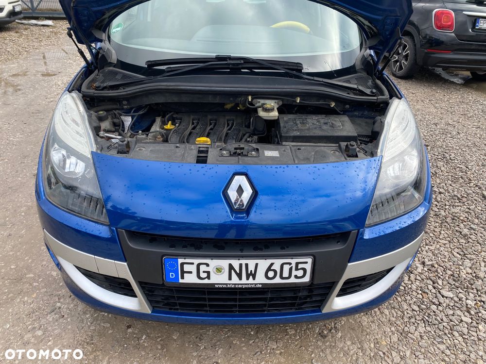Renault Scenic 1.6 16V 110 Dynamique - 17