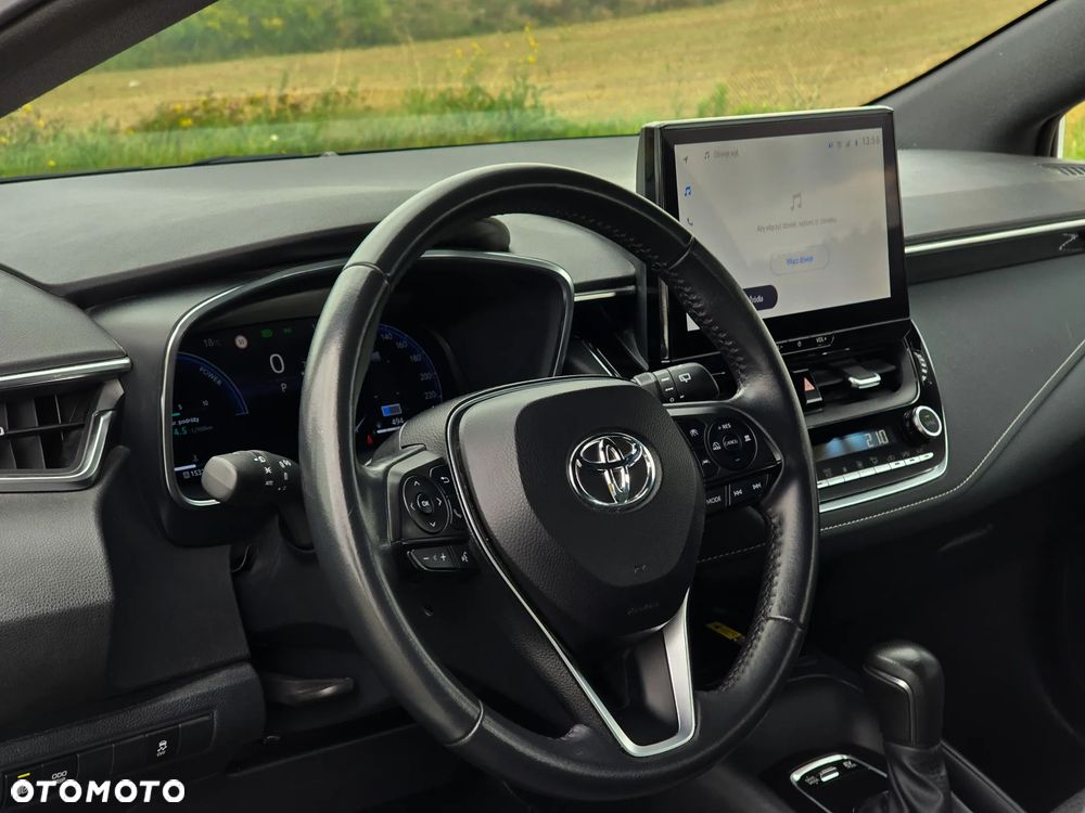 Toyota Corolla 1.8 Hybrid Comfort - 16