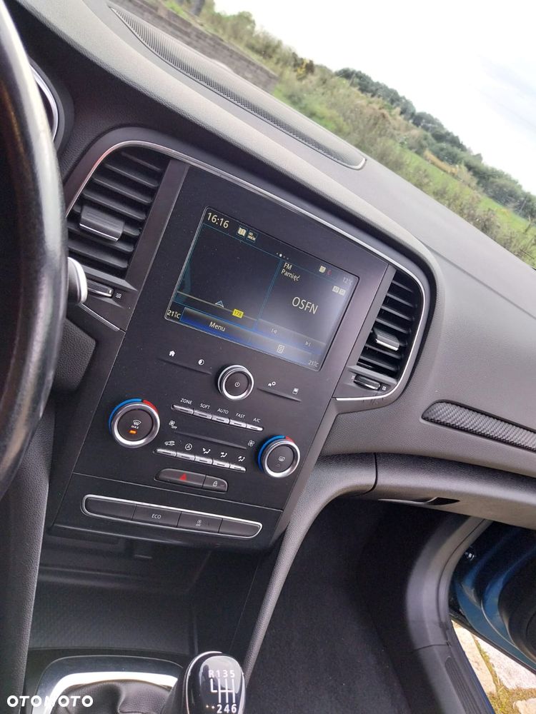 Renault Megane ENERGY TCe 130 LIMITED - 26