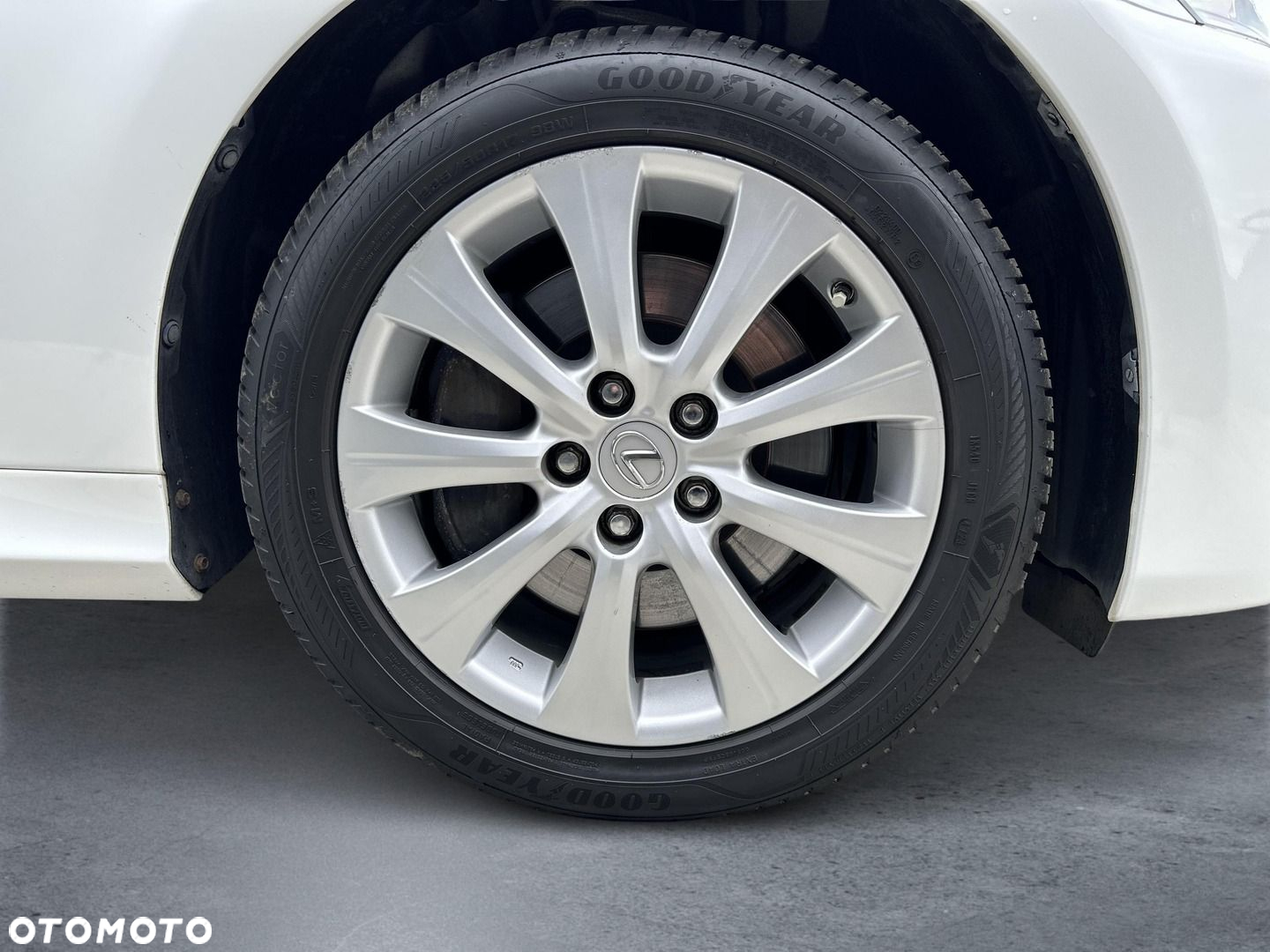 Lexus GS - 26