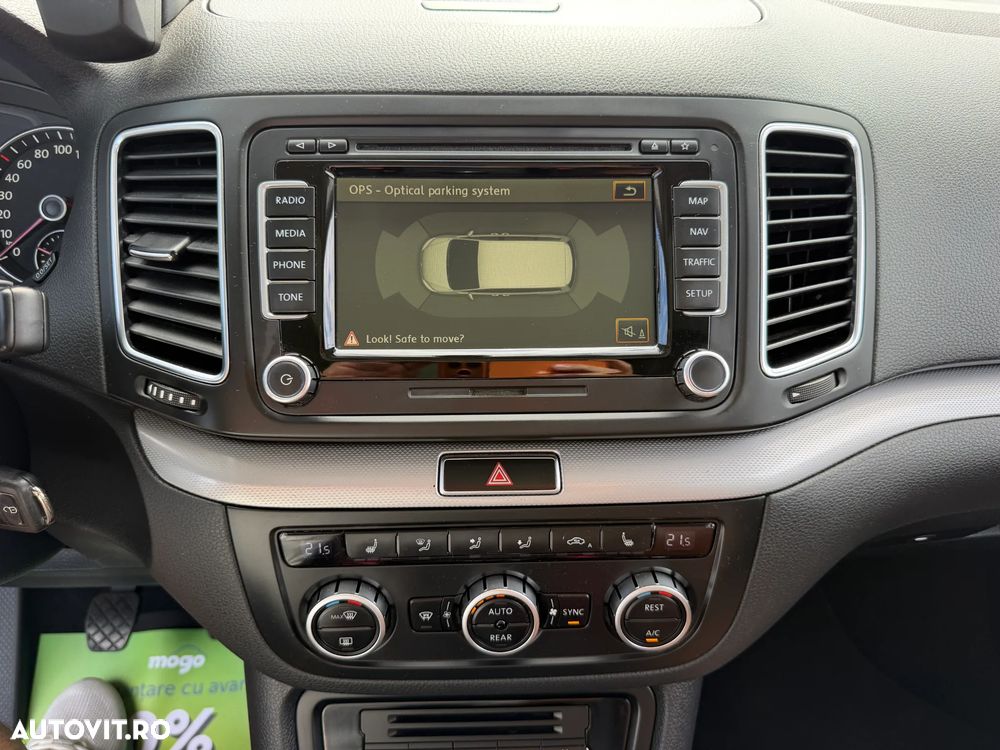 Volkswagen Sharan 2.0 TDI DPF Highline - 12
