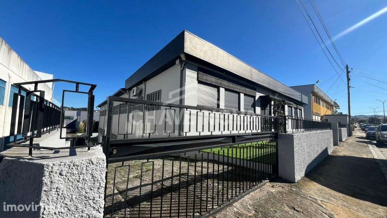 Fábrica com 1.100m² em São João da Madeira - Grande imagem: 3/12