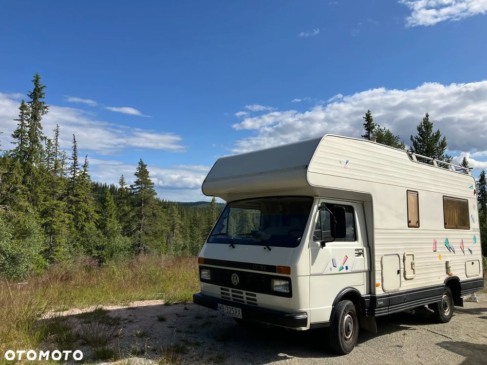 Volkswagen LT31 Karmann-Mobil - 8