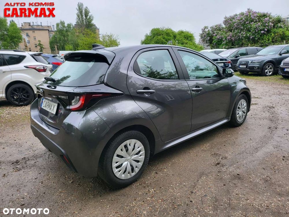 Toyota Yaris - 7