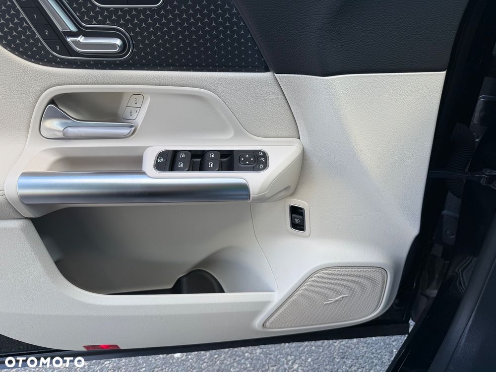 Mercedes-Benz GLA 250 4Matic 8G-DCT Edition AMG Line - 34