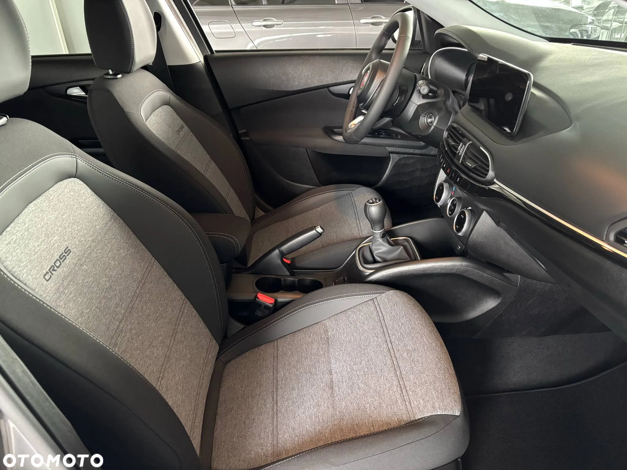 Fiat Tipo 1.0 T3 Cross - 14
