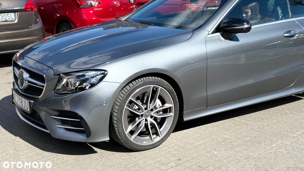 Mercedes-Benz Klasa E AMG 53 Kabriolet 4-Matic+ 9G-TRONIC - 4