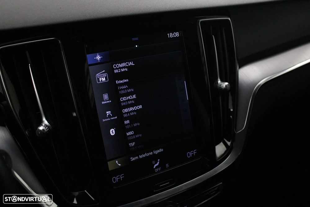 Volvo V60 2.0 T8 AWD TE Momentum - 16