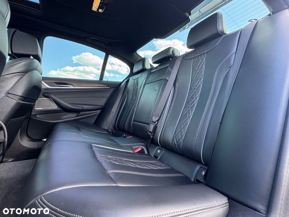 BMW Seria 5 - 22
